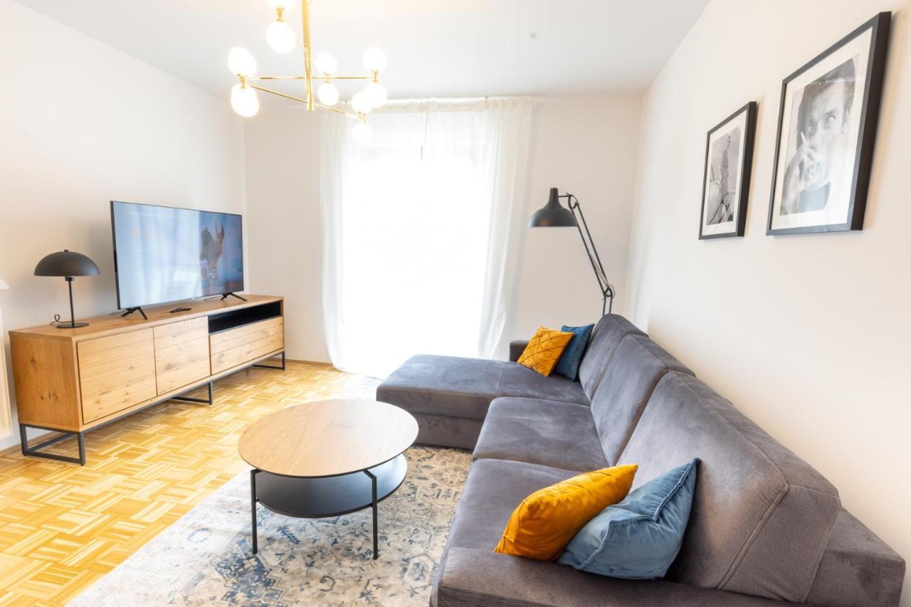 Rhein-Lahn Living - Modernes Design - Balkon Mit Aussicht - Zentrale Lage Nahe Rhein Und Martinsburg Apartman Lahnstein Kültér fotó