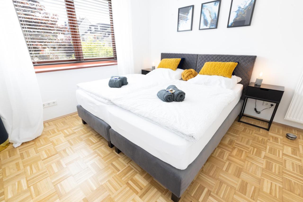 Rhein-Lahn Living - Modernes Design - Balkon Mit Aussicht - Zentrale Lage Nahe Rhein Und Martinsburg Apartman Lahnstein Kültér fotó