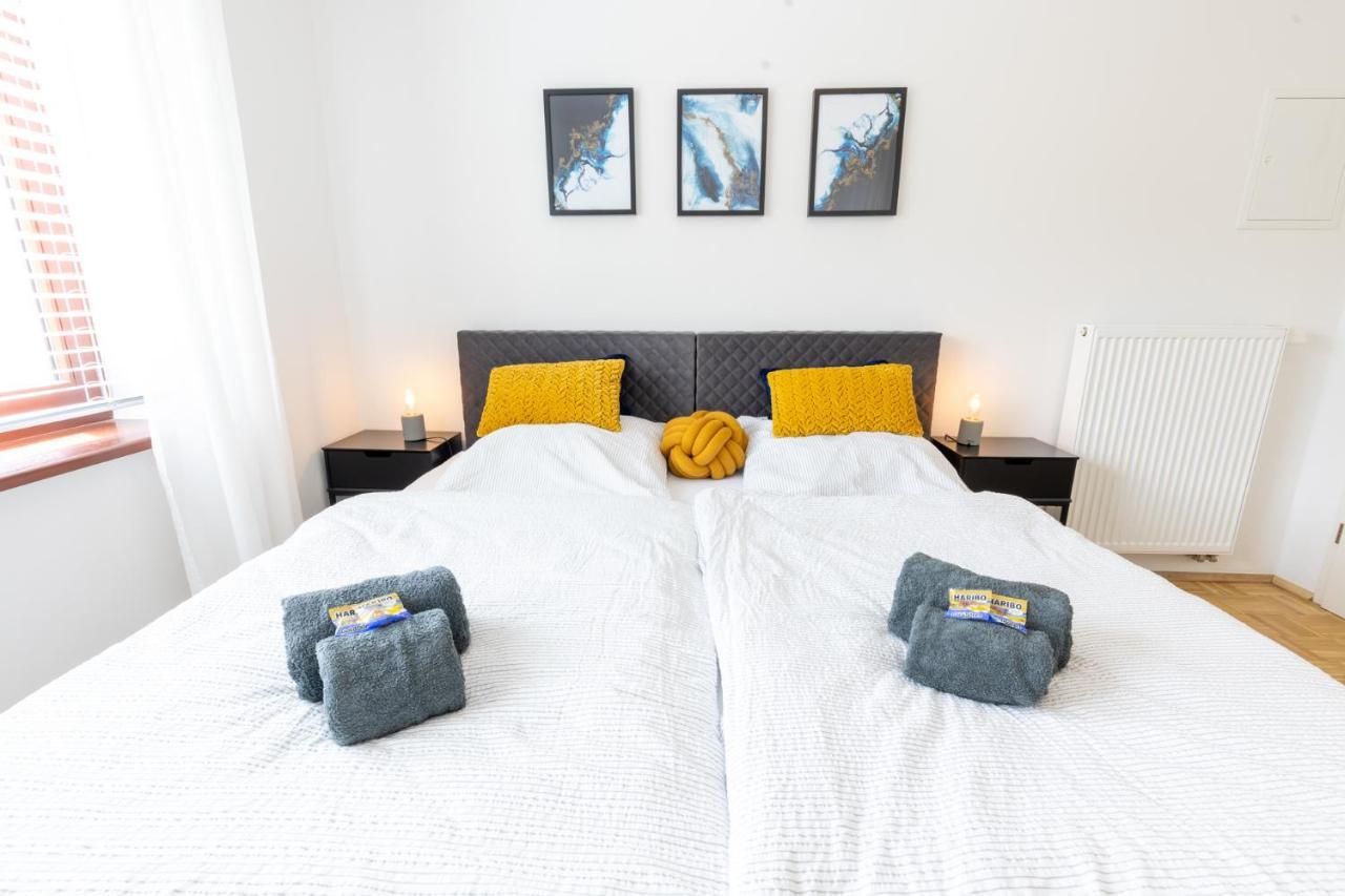Rhein-Lahn Living - Modernes Design - Balkon Mit Aussicht - Zentrale Lage Nahe Rhein Und Martinsburg Apartman Lahnstein Kültér fotó