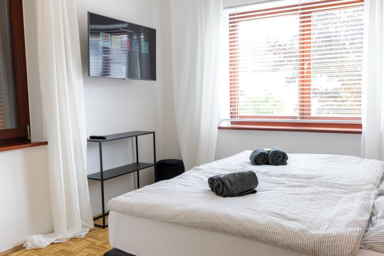 Rhein-Lahn Living - Modernes Design - Balkon Mit Aussicht - Zentrale Lage Nahe Rhein Und Martinsburg Apartman Lahnstein Kültér fotó