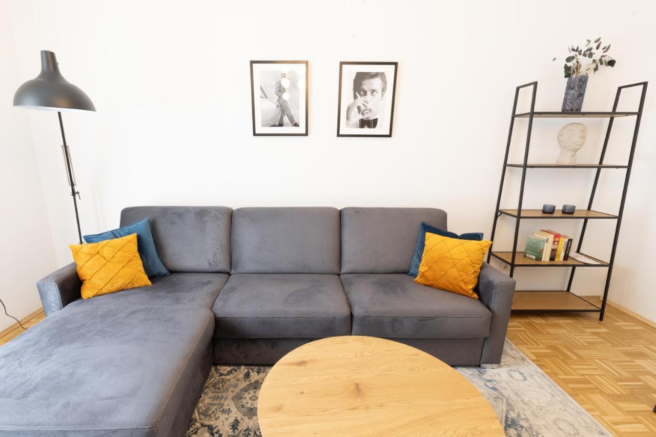 Rhein-Lahn Living - Modernes Design - Balkon Mit Aussicht - Zentrale Lage Nahe Rhein Und Martinsburg Apartman Lahnstein Kültér fotó