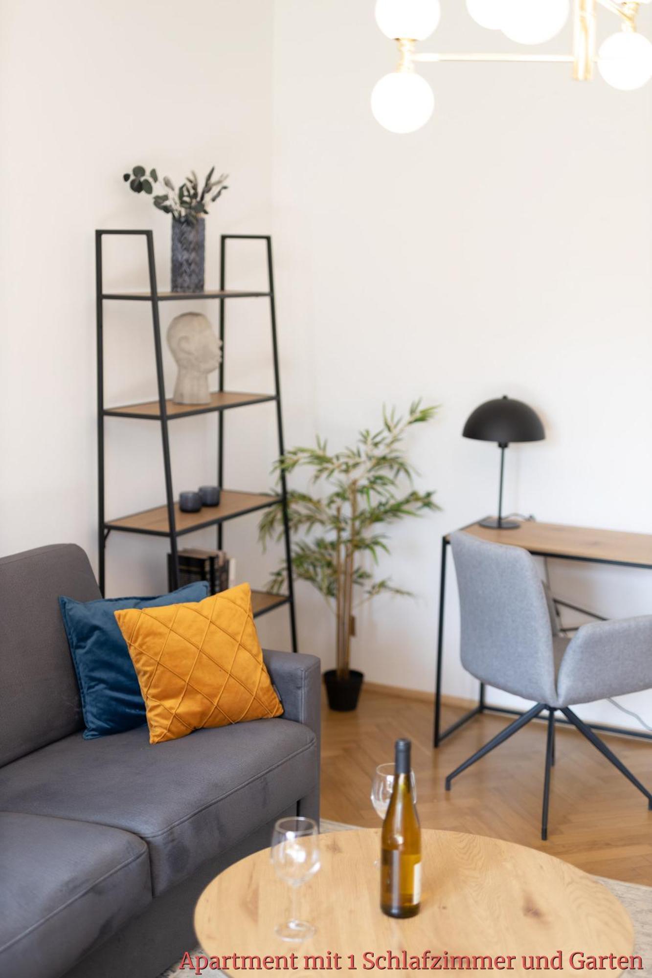 Rhein-Lahn Living - Modernes Design - Balkon Mit Aussicht - Zentrale Lage Nahe Rhein Und Martinsburg Apartman Lahnstein Kültér fotó